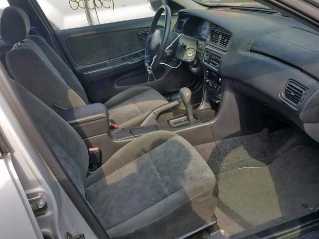 1N4DL01D31C166609 - 2001 NISSAN ALTIMA XE SILVER photo 5