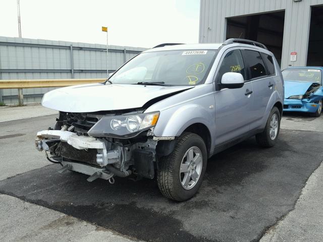 JA4MT31X47U008315 - 2007 MITSUBISHI OUTLANDER SILVER photo 2