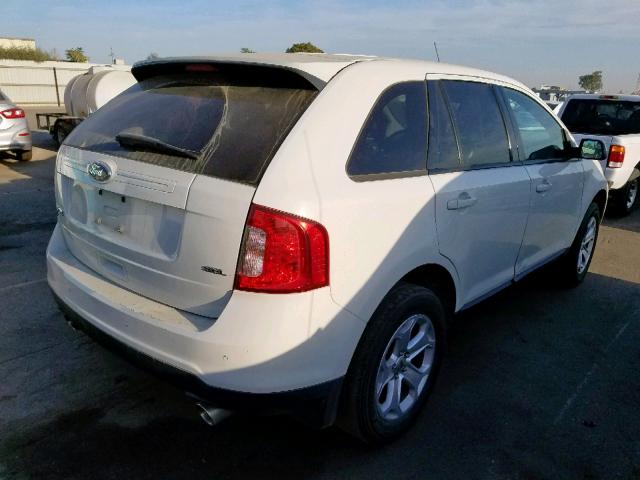 2FMDK3JC6DBC17638 - 2013 FORD EDGE SEL WHITE photo 4