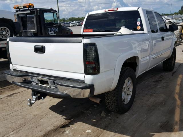 2GTEK19BX51353948 - 2005 GMC NEW SIERRA WHITE photo 4