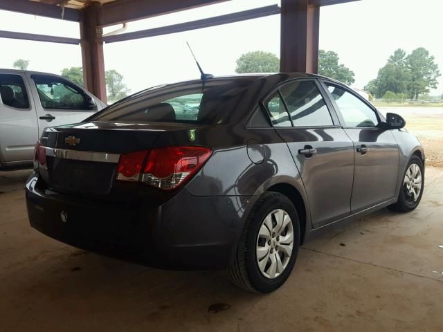 1G1PA5SH5E7179140 - 2014 CHEVROLET CRUZE LS GRAY photo 4