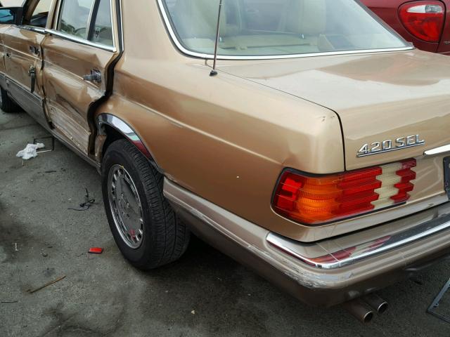 WDBCA35D7JA393691 - 1988 MERCEDES-BENZ 420 SEL GOLD photo 10