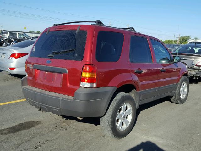 1FMCU93115KA26379 - 2005 FORD ESCAPE XLT RED photo 4