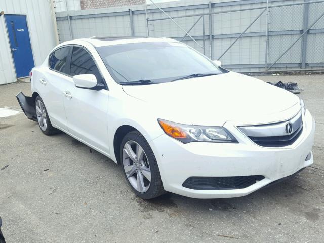 19VDE1F33FE010508 - 2015 ACURA ILX 20 WHITE photo 1