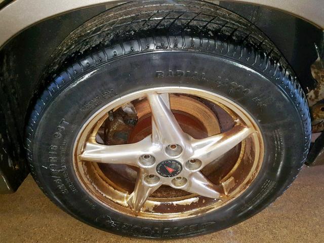 1G2WP52K82F285844 - 2002 PONTIAC GRAND PRIX TWO TONE photo 9