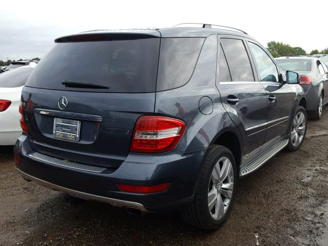 4JGBB8GB8BA667447 - 2011 MERCEDES-BENZ ML 350 4MA GRAY photo 4