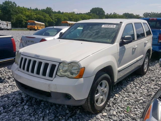 1J8GS48K18C220627 - 2008 JEEP GRAND CHER WHITE photo 2