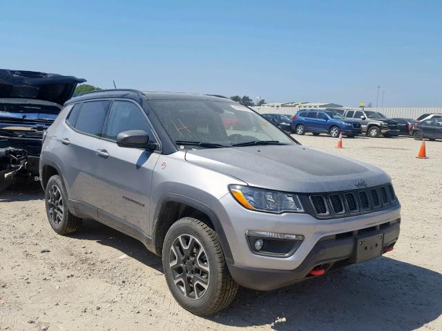 3C4NJDDB8KT740181 - 2019 JEEP COMPASS TR GRAY photo 1