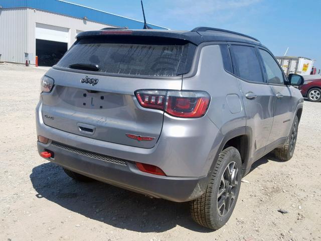 3C4NJDDB8KT740181 - 2019 JEEP COMPASS TR GRAY photo 4