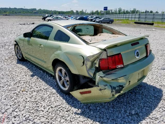 1ZVFT82H965125803 - 2006 FORD MUSTANG GT GREEN photo 3