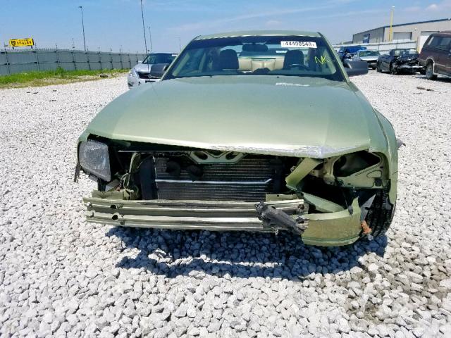 1ZVFT82H965125803 - 2006 FORD MUSTANG GT GREEN photo 9