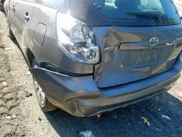 2T1KR32E55C434128 - 2005 TOYOTA MATRIX 灰色 照片 9