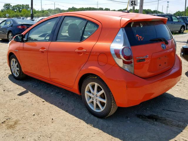 JTDKDTB35D1047756 - 2013 TOYOTA PRIUS C ORANGE photo 3