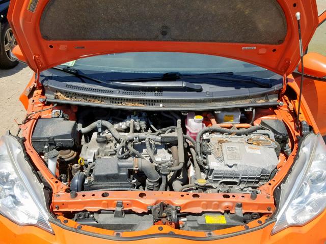 JTDKDTB35D1047756 - 2013 TOYOTA PRIUS C ORANGE photo 7