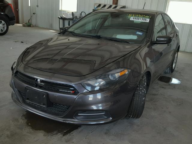 1C3CDFBB3GD555079 - 2016 DODGE DART SXT GRAY photo 2