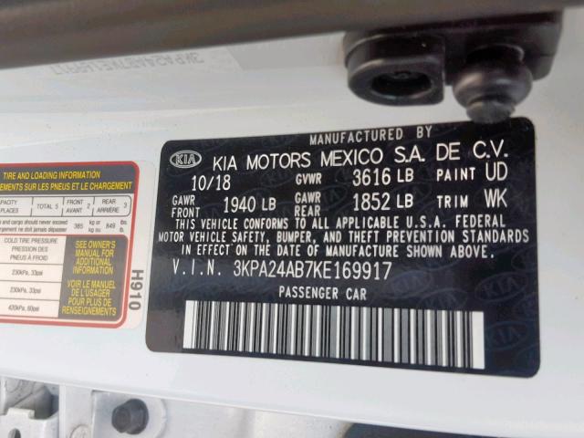 3KPA24AB7KE169917 - 2019 KIA RIO S WHITE photo 10