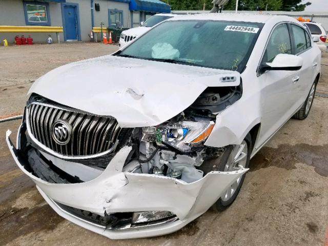 1G4GA5G34FF214533 - 2015 BUICK LACROSSE WHITE photo 2