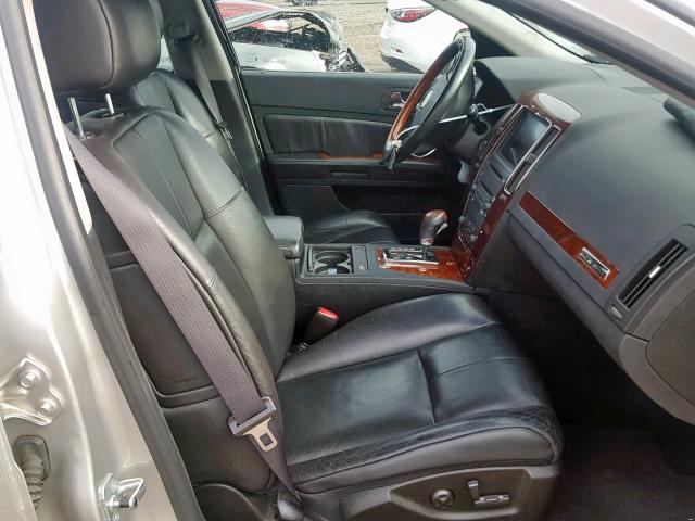 1G6DW677160168828 - 2006 CADILLAC STS SILVER photo 5