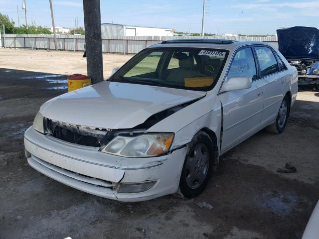 4T1BF28B93U303263 - 2003 TOYOTA AVALON XL WHITE photo 2