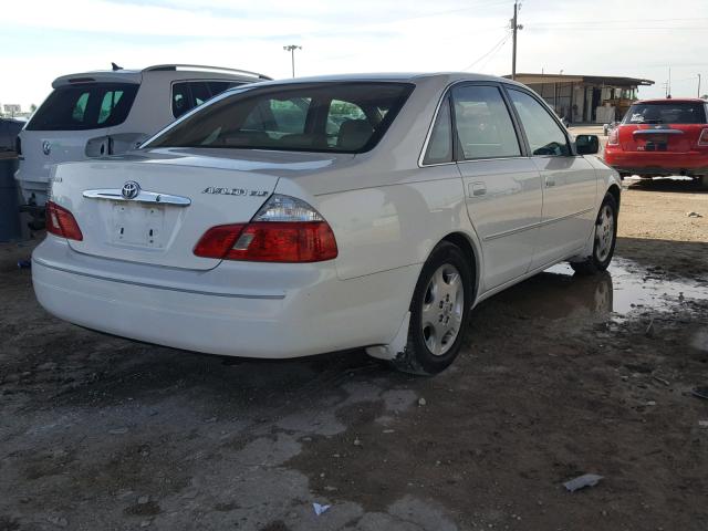 4T1BF28B93U303263 - 2003 TOYOTA AVALON XL WHITE photo 4