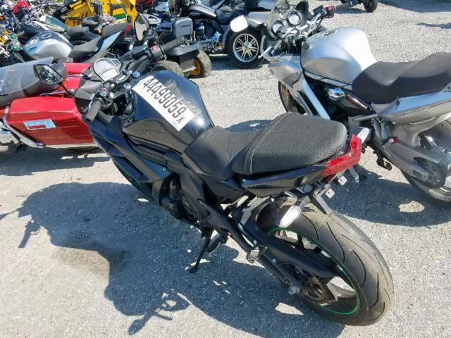 JKAEXEE15GDA22737 - 2016 KAWASAKI EX650 E BLACK photo 3