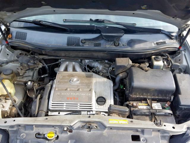 JT6GF10U3X0038703 - 1999 LEXUS RX 300 SILVER photo 7