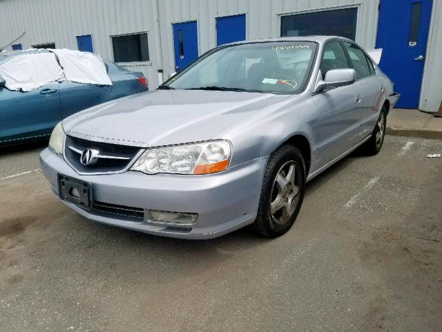 19UUA56632A050655 - 2002 ACURA 3.2TL SILVER photo 2