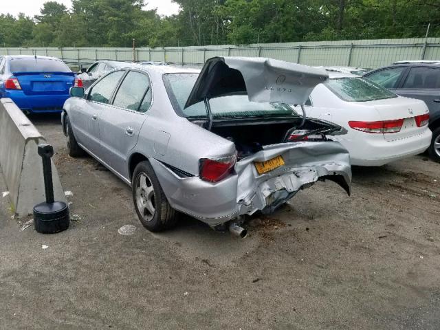 19UUA56632A050655 - 2002 ACURA 3.2TL SILVER photo 3