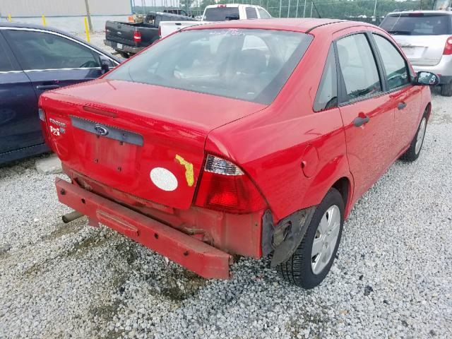 1FAHP34N47W154424 - 2007 FORD FOCUS ZX4 RED photo 4