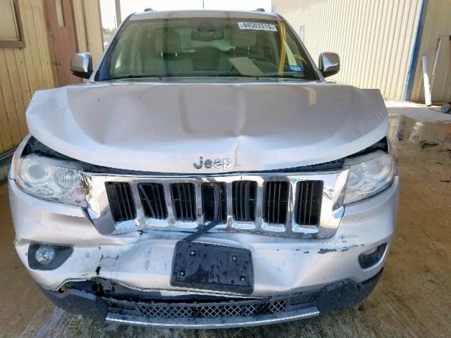 1J4RS5GT6BC611743 - 2011 JEEP GRAND CHER SILVER photo 9