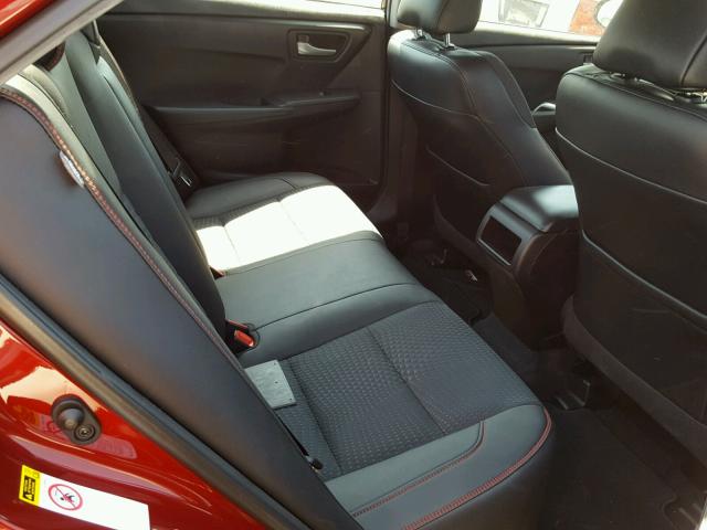 4T1BD1FKXFU156166 - 2015 TOYOTA CAMRY HYBR RED photo 6