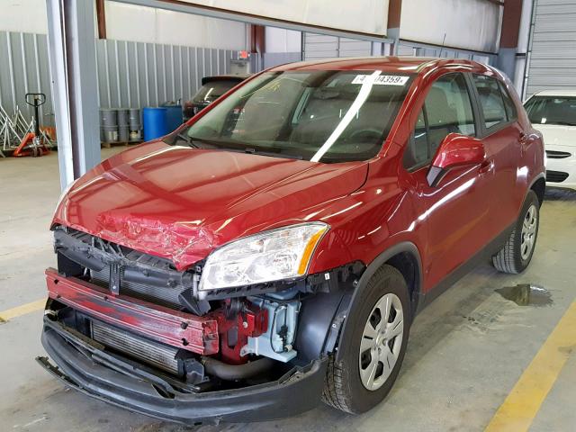 KL7CJKSB5FB084377 - 2015 CHEVROLET TRAX LS RED photo 2