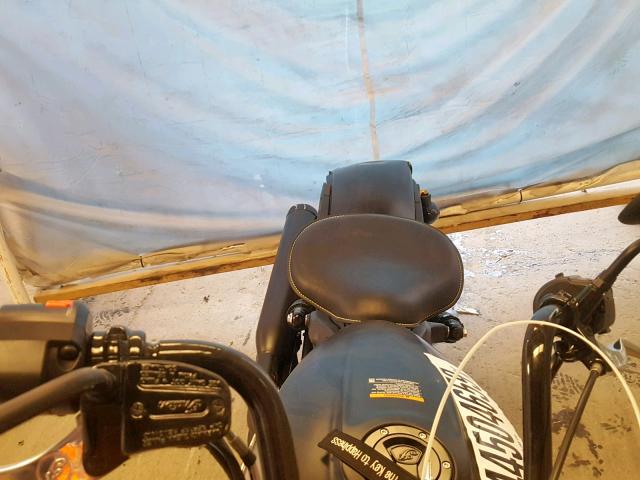 56KMTA008J3136921 - 2018 INDIAN MOTORCYCLE CO. SCOUT BOBB BLACK photo 6