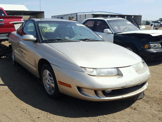 1G8ZY1274YZ136424 - 2000 SATURN SC2 GOLD photo 1