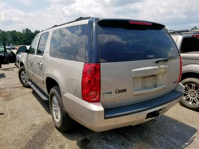 1GKS1KE09BR176283 - 2011 GMC YUKON XL C SILVER photo 3