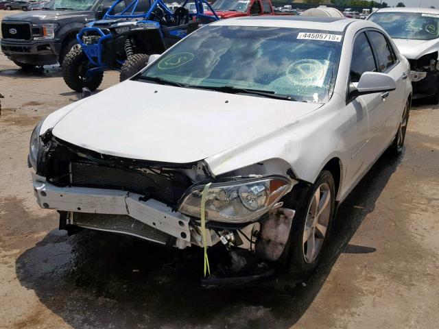 1G1ZC5E03CF336420 - 2012 CHEVROLET MALIBU 1LT WHITE photo 2