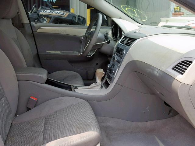 1G1ZC5E03CF336420 - 2012 CHEVROLET MALIBU 1LT WHITE photo 5