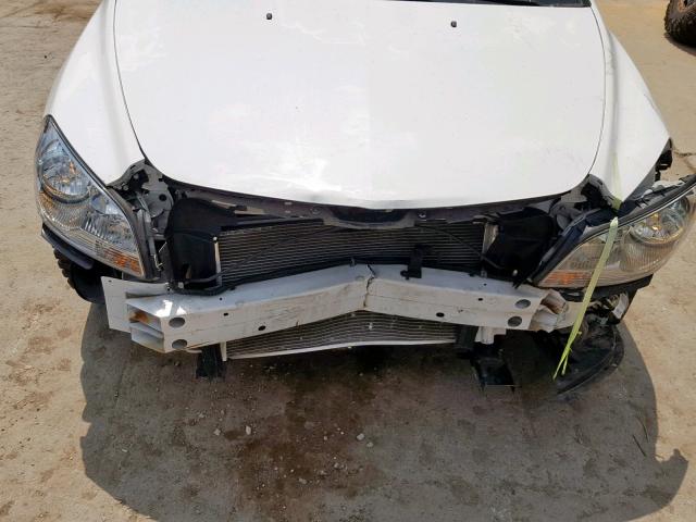 1G1ZC5E03CF336420 - 2012 CHEVROLET MALIBU 1LT WHITE photo 9