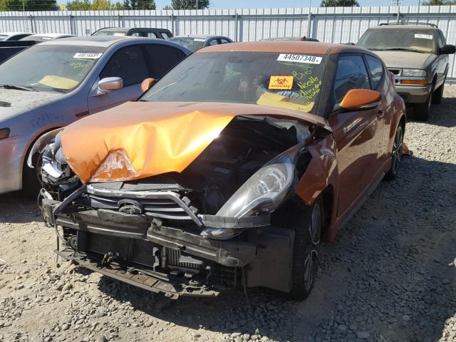 KMHTC6AE6GU261357 - 2016 HYUNDAI VELOSTER T ORANGE photo 2