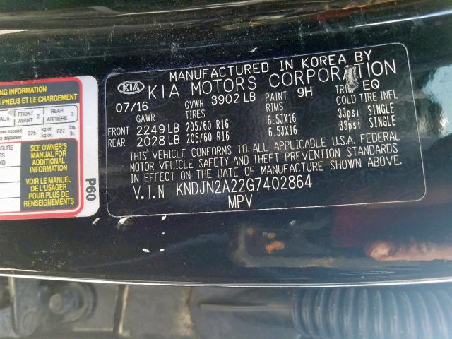 KNDJN2A22G7402864 - 2016 KIA SOUL BLACK photo 10