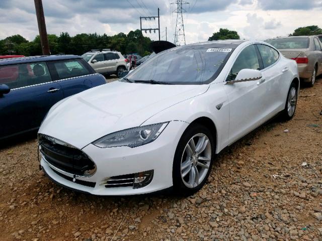 5YJSA1E2XGF120258 - 2016 TESLA MODEL S WHITE photo 2