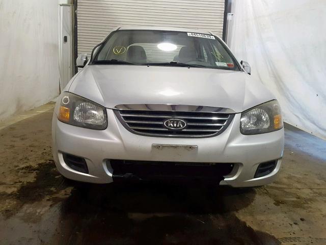 KNAFE221495658141 - 2009 KIA SPECTRA EX SILVER photo 9