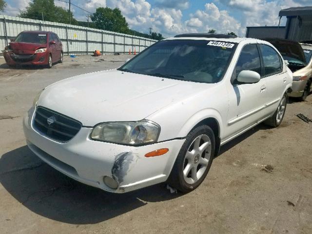 JN1CA31D81T840253 - 2001 NISSAN MAXIMA GXE WHITE photo 2