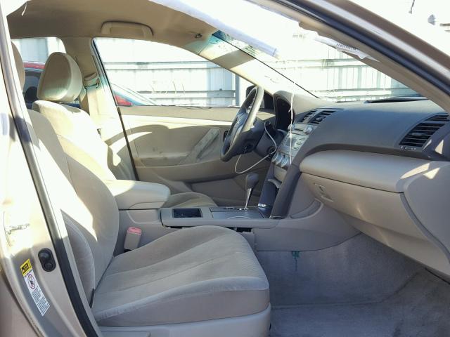 4T1BE46K39U396386 - 2009 TOYOTA CAMRY BEIGE photo 5