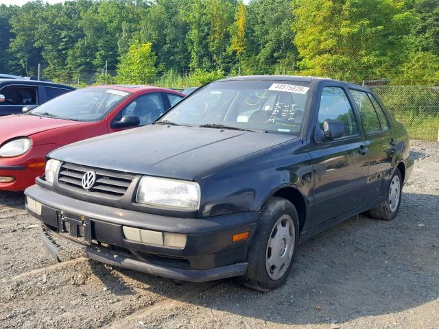 3VWRA81H2WM115905 - 1998 VOLKSWAGEN JETTA GL BLACK photo 2