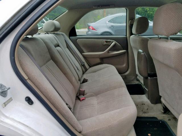 JT2BG22K6Y0422275 - 2000 TOYOTA CAMRY CE WHITE photo 6