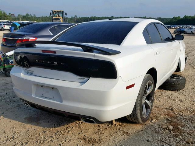 2C3CDXHG2EH360406 - 2014 DODGE CHARGER SX WHITE photo 4