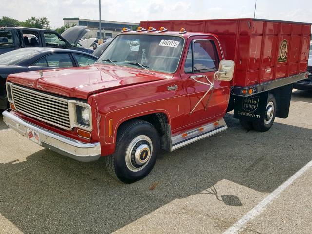 CCY3341163823 - 1974 CHEVROLET C30 RED photo 2