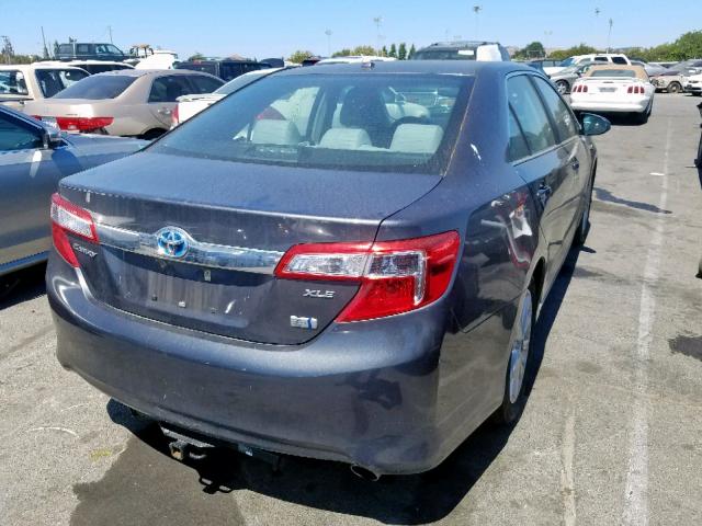 4T1BD1FK1CU046909 - 2012 TOYOTA CAMRY HYBR SILVER photo 4