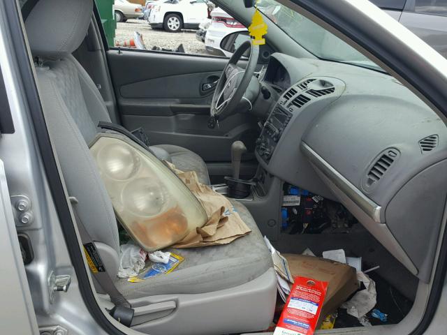 1G1ZT54824F210056 - 2004 CHEVROLET MALIBU LS 银色 照片 5